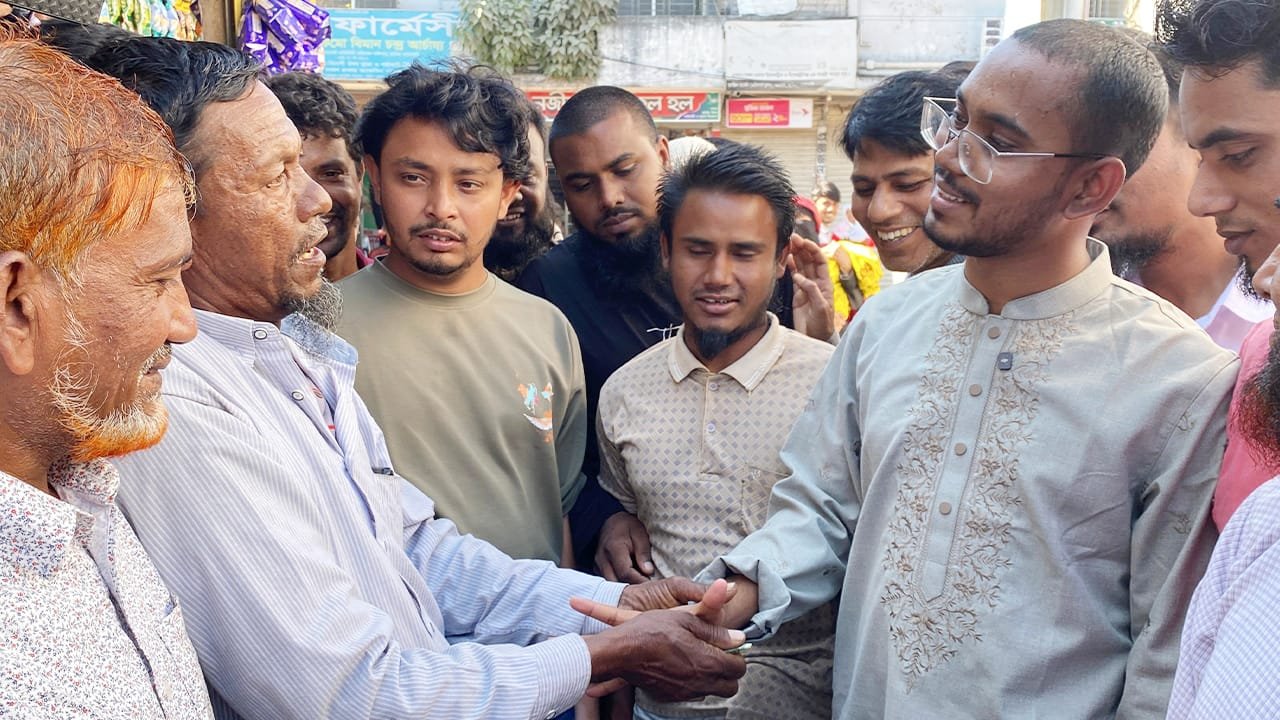 নির্বাচনী সহায়তায় ধান বিক্রির টাকা দিতে চাইলেও ফেরত দিলেন হান্নান মাসউদ
